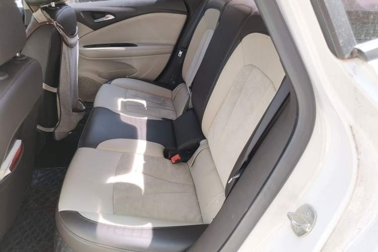 Used Buick Verano 2017 Sedan 15S Automatic Leading Model Left Rear Seat