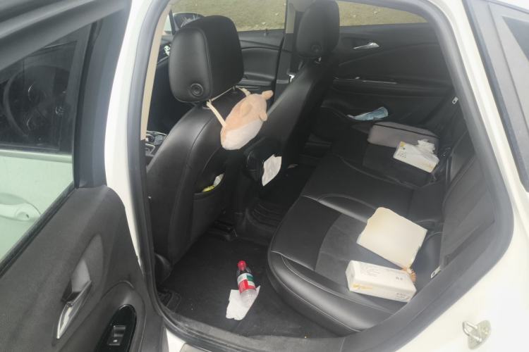 Used Buick Verano 2017 Sedan 20T Dual-Clutch Elite Model Left Rear Seat