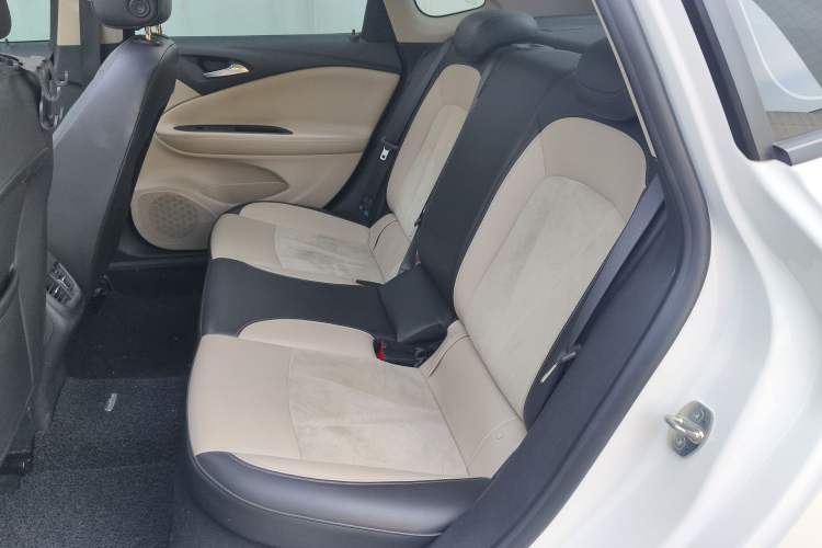 Used Buick Verano 2017 Sedan 15S Automatic Leading Model Left Rear Seat