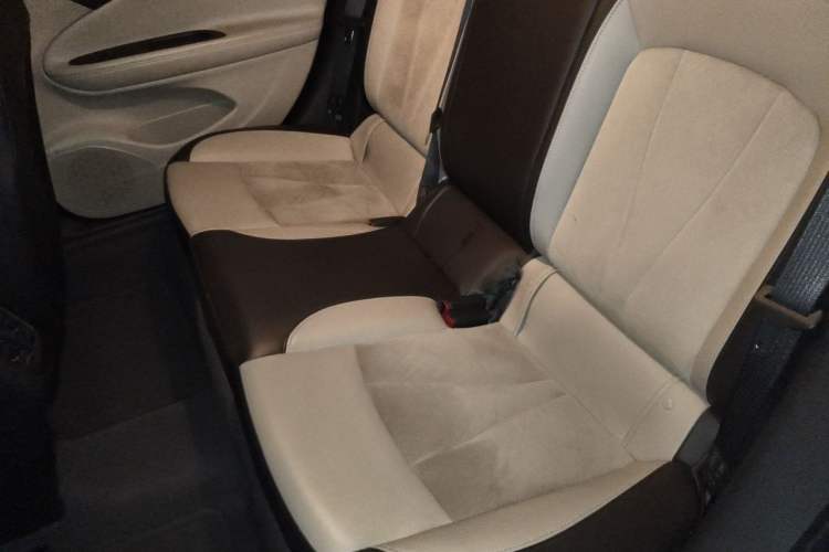 Used Buick Verano 2017 Sedan 15S Automatic Leading Model Left Rear Seat
