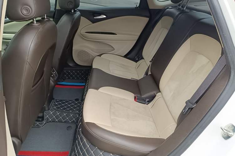 Used Buick Verano 2017 Sedan 15S Automatic Leading Model Left Rear Seat
