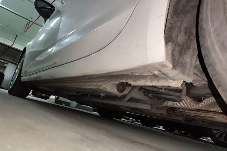 Used Buick Verano 2017 Sedan 15S Automatic Entry Model Left Side Sill