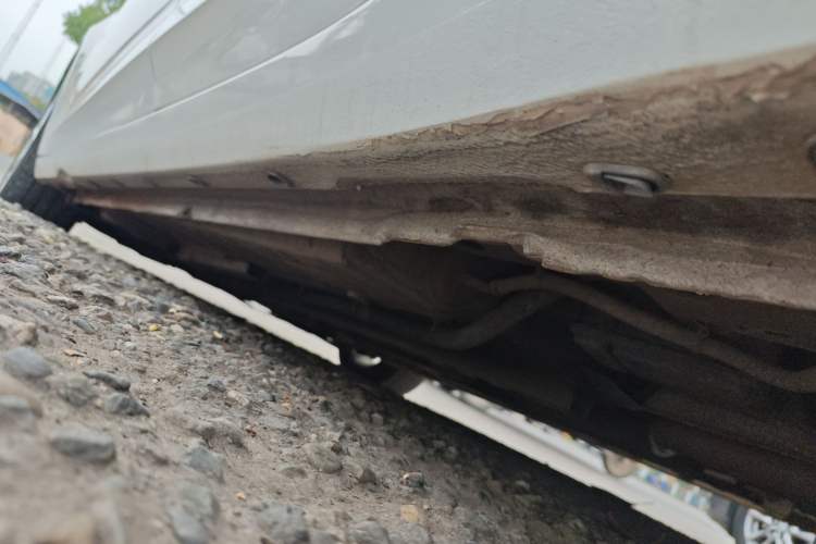 Used Buick Verano 2017 Sedan 15S Automatic Leading Model Left Side Sill