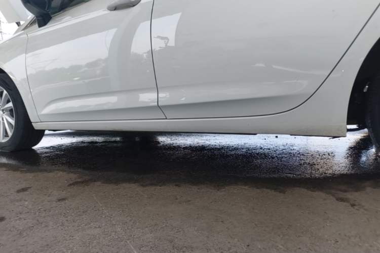 Used Buick Verano 2017 Sedan 15S Automatic Entry Model Left Side Sill