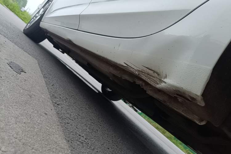 Used Buick Verano 2017 Sedan 15S Automatic Leading Model Left Side Sill
