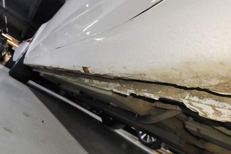 Used Buick Verano 2017 Sedan 15S Automatic Entry Model Left Side Sill