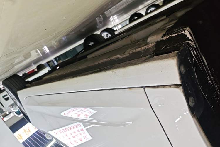 Used Buick Verano 2017 Sedan 15S Automatic Leading Model Left Side Sill