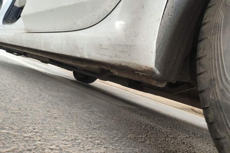 Used Buick Verano 2017 Sedan 15S Automatic Entry Model Left Side Sill