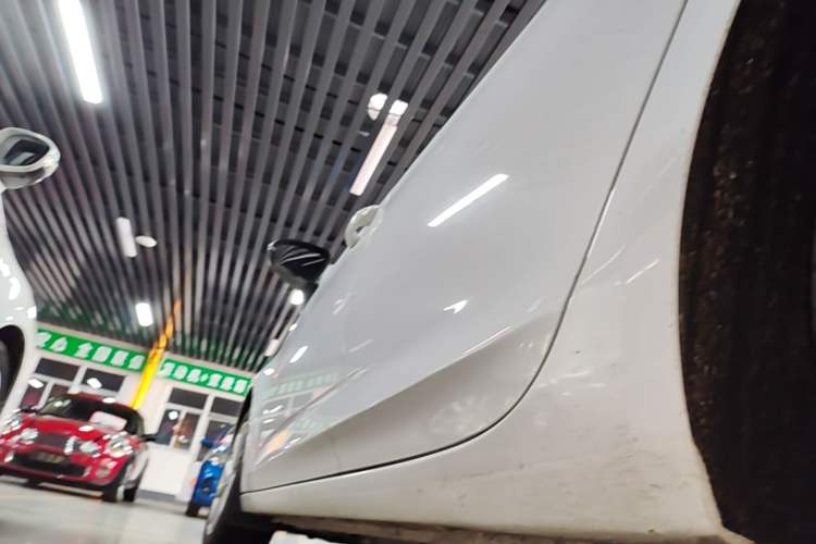 Used Buick Verano 2017 Sedan 15S Automatic Entry Model Left Side Sill