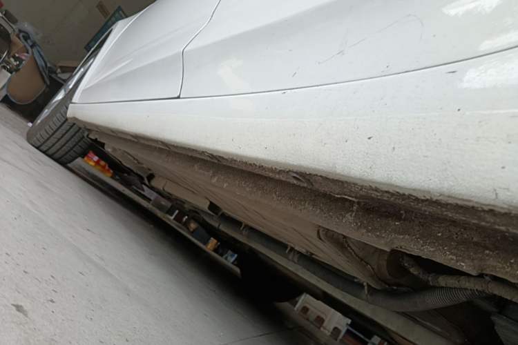 Used Buick Verano 2017 Sedan 15S Automatic Leading Model Left Side Sill