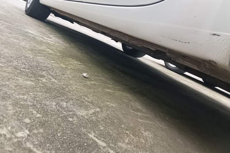 Used Buick Verano 2017 Sedan 15S Manual Entry-Level Model Left Side Sill