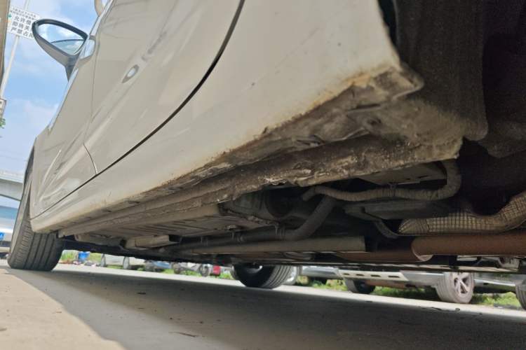 Used Buick Verano 2017 Sedan 15S Automatic Entry Model Left Side Sill