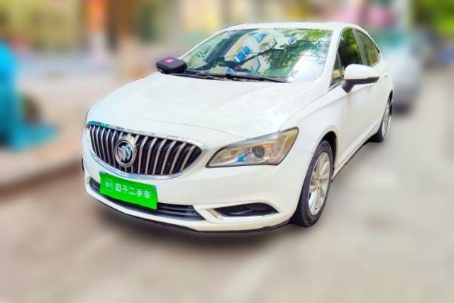 Buick Verano 2017 Sedan 15S Manual Entry-Level Model с пробегом