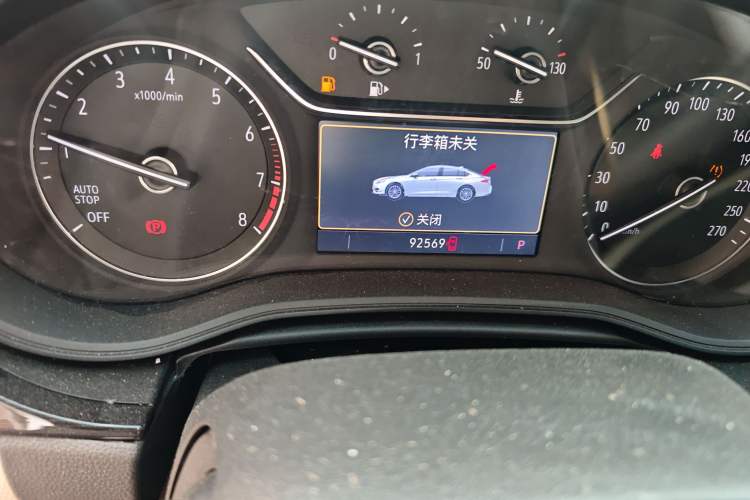 Used Buick Verano 2017 Sedan 15S Automatic Entry Model Odometer Close Up