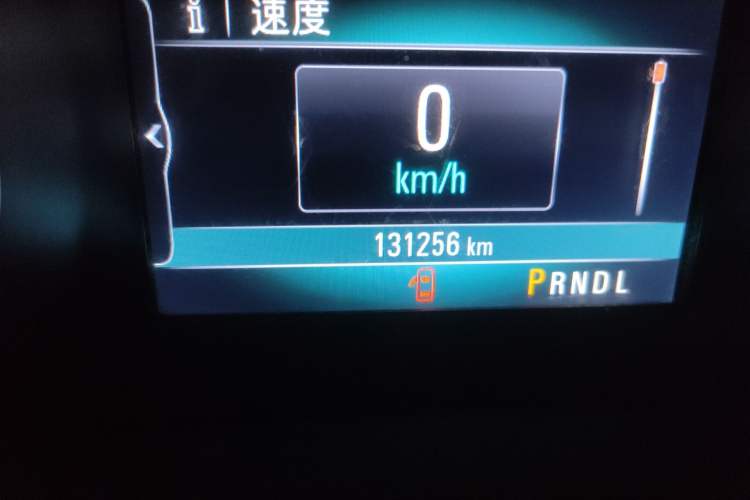 Used Buick Verano 2017 Sedan 20T Dual-Clutch Elite Model Odometer Close Up
