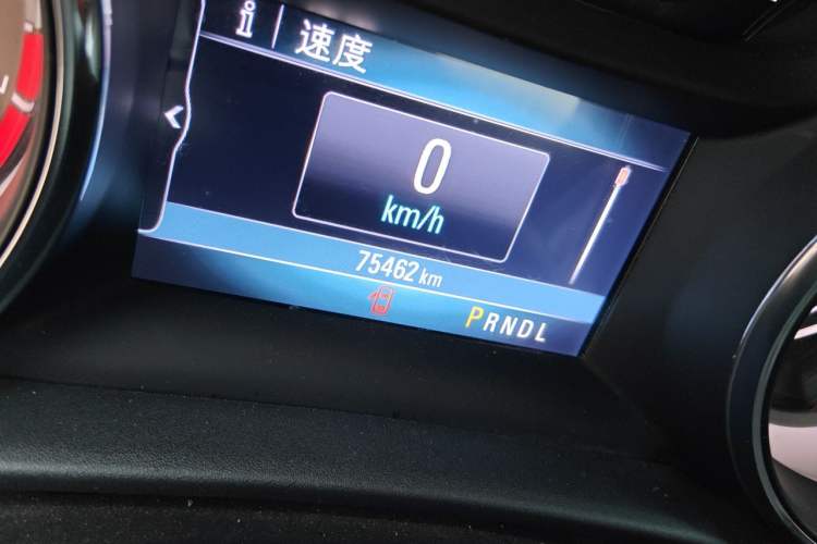 Used Buick Verano 2017 Sedan 20T Dual-Clutch Leading Model Odometer Close Up