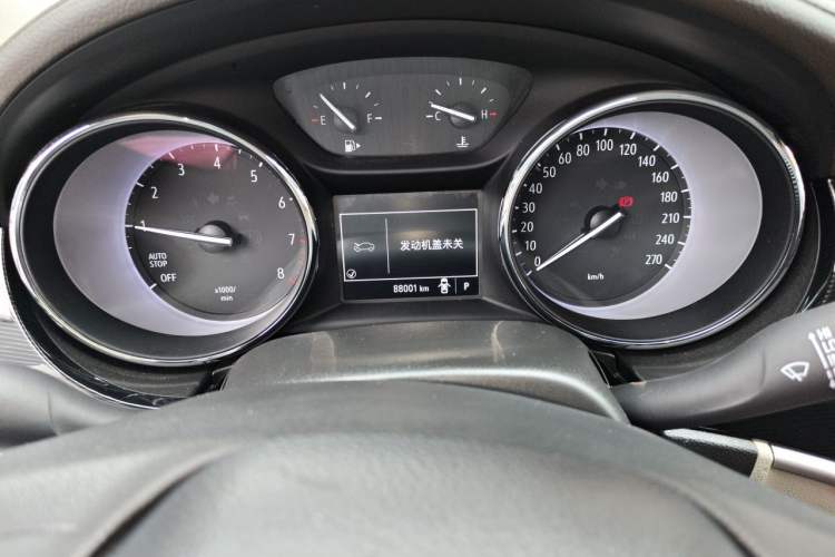 Used Buick Verano 2017 Sedan 15S Automatic Entry Model Odometer Close Up