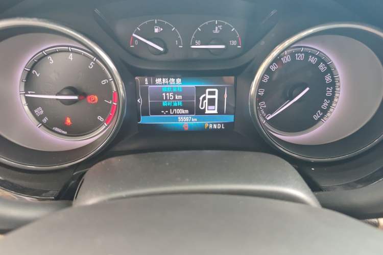 Used Buick Verano 2017 Sedan 15S Automatic Leading Model Odometer Close Up