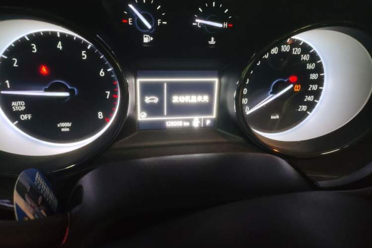 Used Buick Verano 2017 Sedan 15S Automatic Entry Model Odometer Close Up