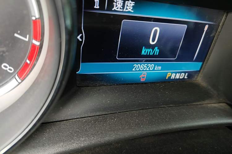 Used Buick Verano 2017 Sedan 15S Automatic Leading Model Odometer Close Up