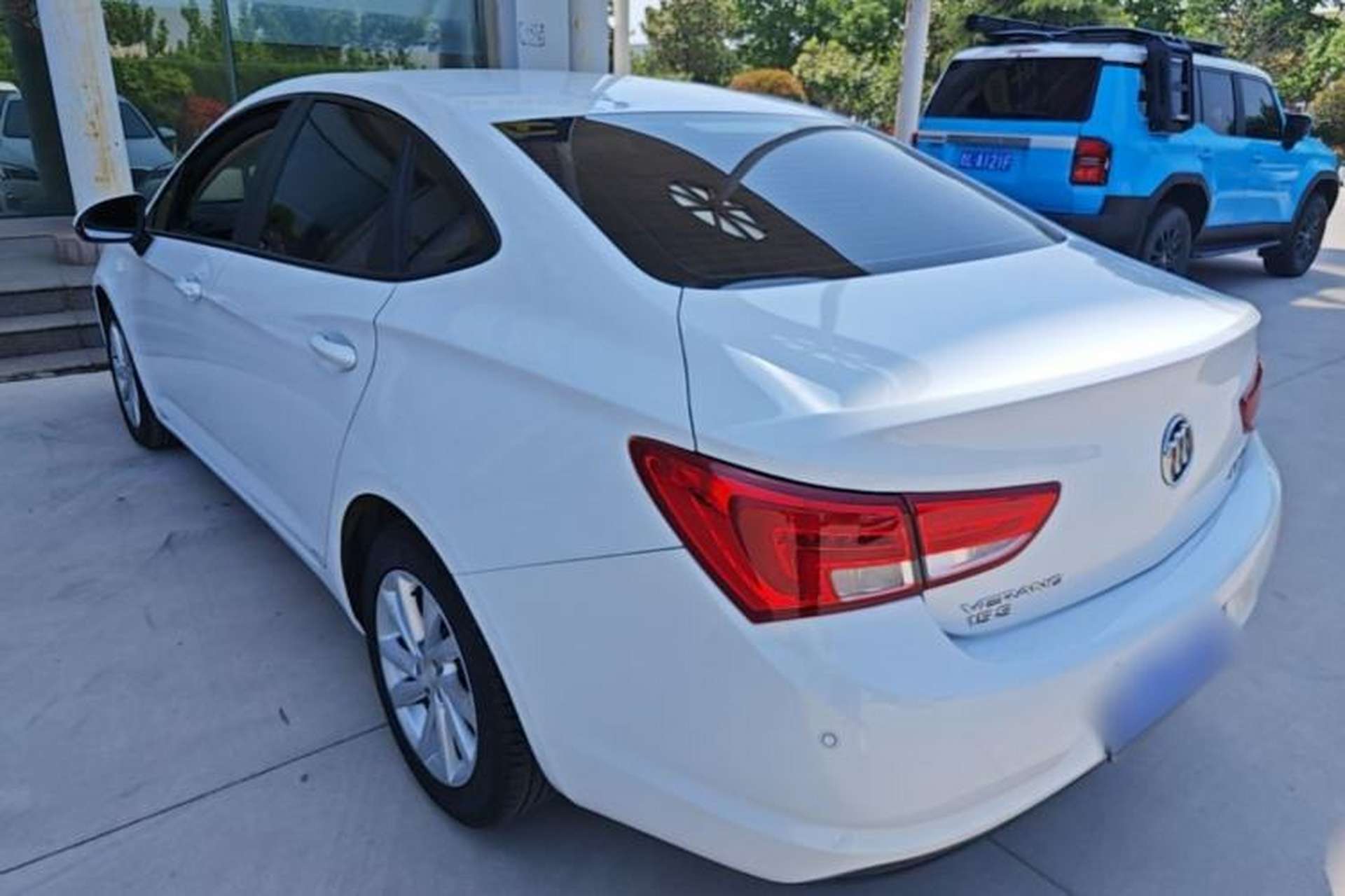 Used Buick Verano 2017 Sedan 15S Automatic Leading Model Rear Left 45 Deg