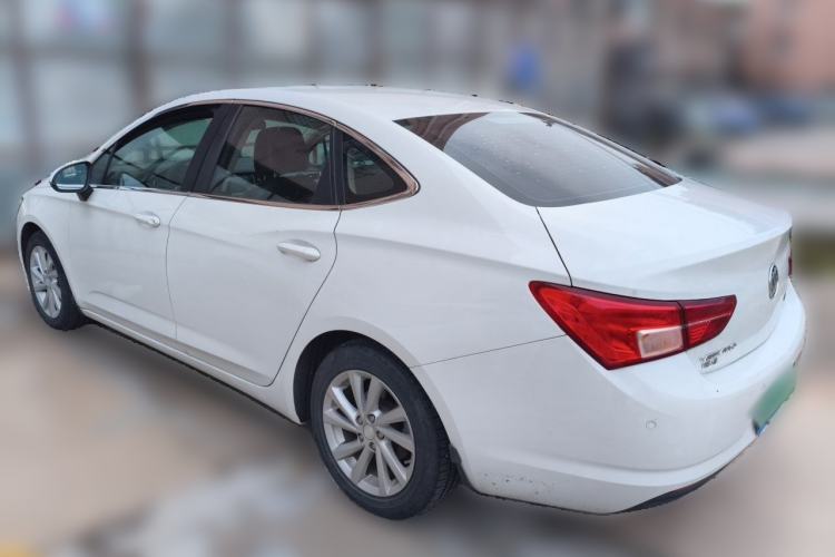 Used Buick Verano 2017 Sedan 15S Automatic Leading Model Rear Left 45 Deg