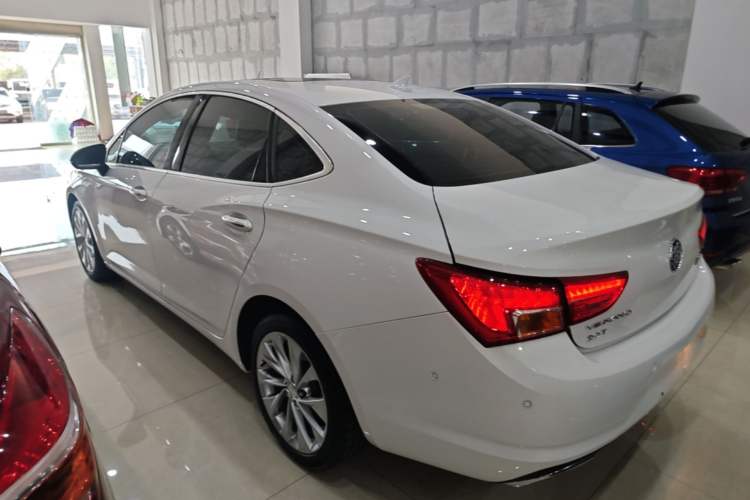Used Buick Verano 2017 Sedan 20T Dual-Clutch Flagship Model Rear Left 45 Deg