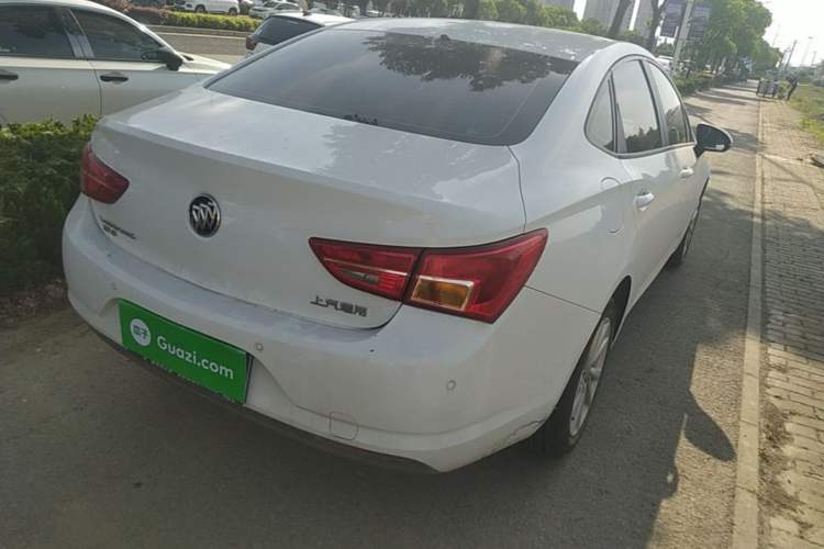Used Buick Verano 2017 Sedan 15S Manual Leading Model Rear Right 45 Deg