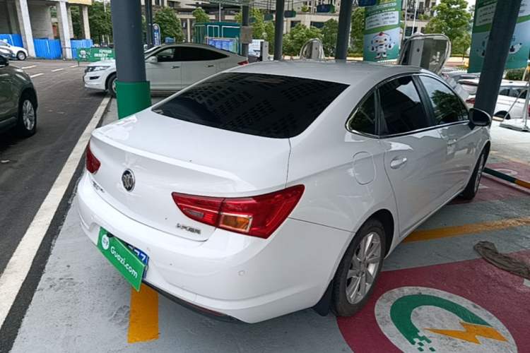 Used Buick Verano 2017 Sedan 15S Automatic Leading Model Rear Right 45 Deg