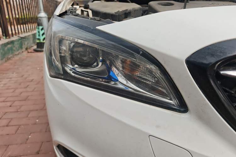 Used Buick Verano 2017 Sedan 15S Automatic Entry Model Right Front Headlight
