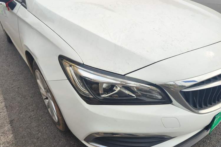 Used Buick Verano 2017 Sedan 15S Automatic Leading Model Right Front Headlight
