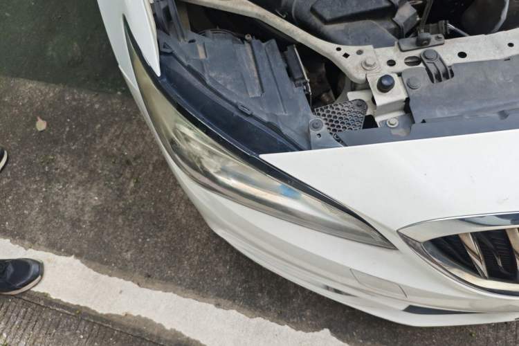 Used Buick Verano 2017 Sedan 15S Automatic Entry Model Right Front Headlight
