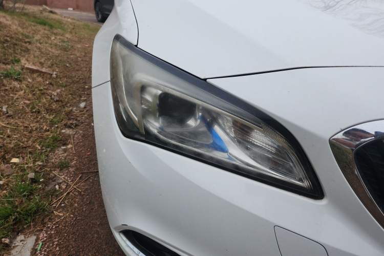 Used Buick Verano 2017 Sedan 15S Automatic Entry Model Right Front Headlight