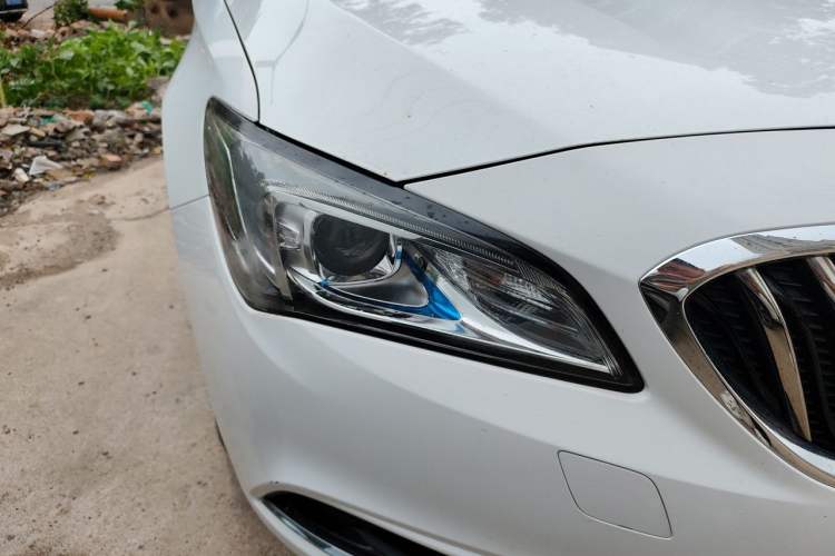 Used Buick Verano 2017 Sedan 15S Automatic Entry Model Right Front Headlight