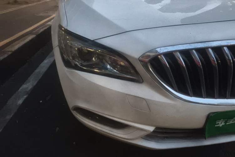 Used Buick Verano 2017 Sedan 15S Automatic Entry Model Right Front Headlight