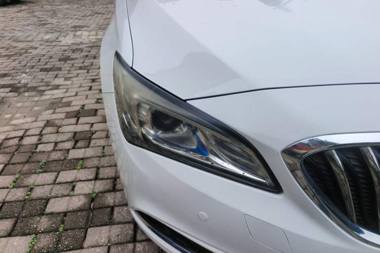 Used Buick Verano 2017 Sedan 15S Automatic Entry Model Right Front Headlight