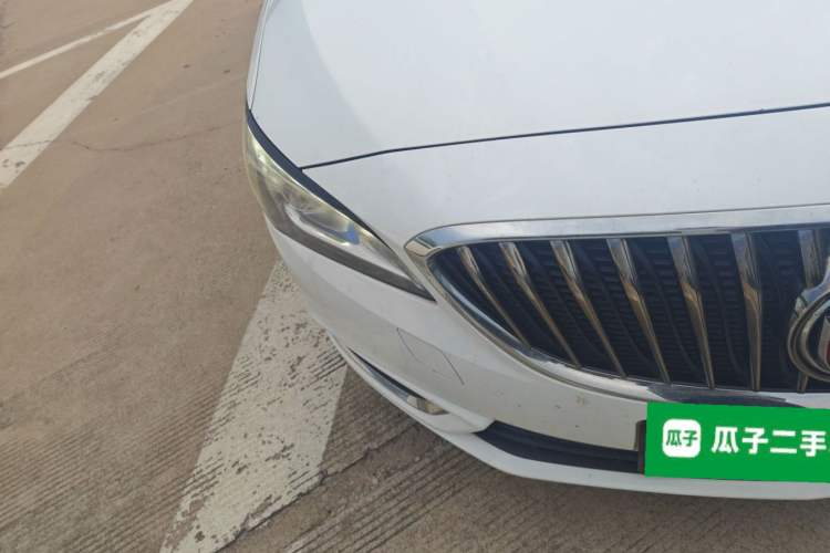 Used Buick Verano 2017 Sedan 15S Manual Leading Model Right Front Headlight