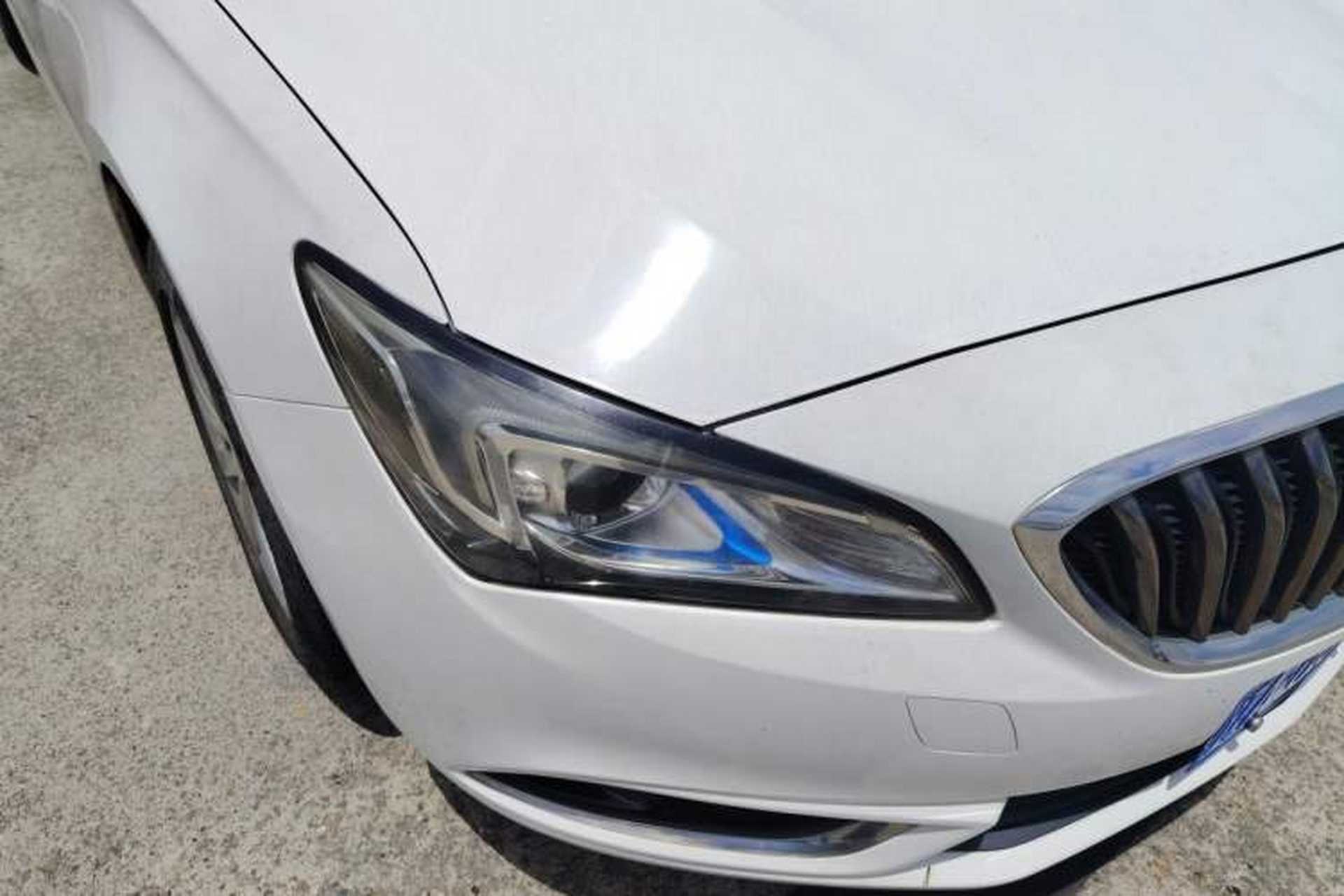 Used Buick Verano 2017 Sedan 20T Dual-Clutch Leading Model Right Front Headlight