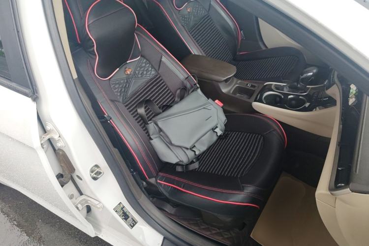 Used Buick Verano 2017 Sedan 15S Automatic Leading Model Right Front Seat