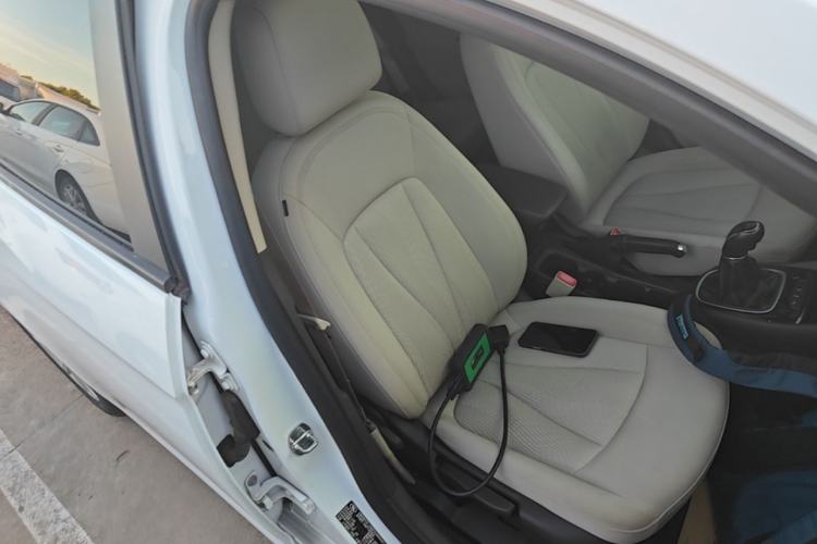 Used Buick Verano 2017 Sedan 15S Manual Entry-Level Model Right Front Seat