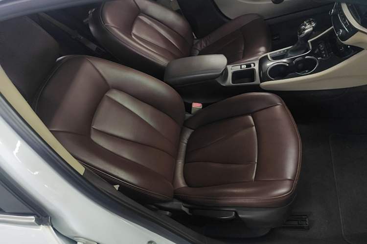 Used Buick Verano 2017 Sedan 15S Automatic Entry Model Right Front Seat