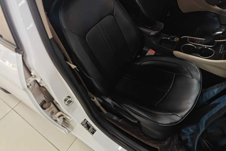 Used Buick Verano 2017 Sedan 15S Automatic Entry Model Right Front Seat