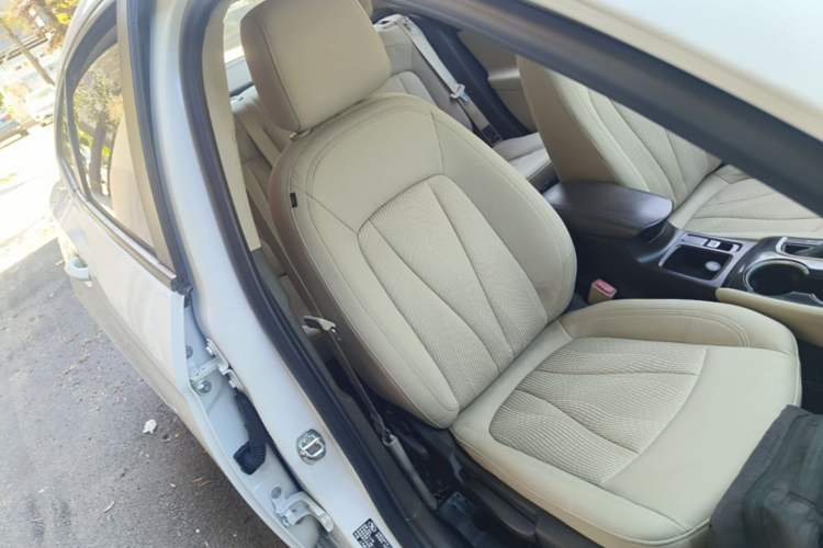 Used Buick Verano 2017 Sedan 15S Automatic Entry Model Right Front Seat
