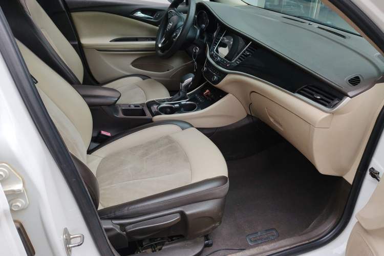 Used Buick Verano 2017 Sedan 15S Automatic Leading Model Right Front Seat