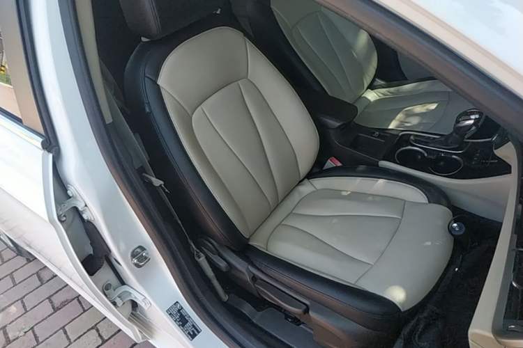 Used Buick Verano 2017 Sedan 15S Automatic Entry Model Right Front Seat