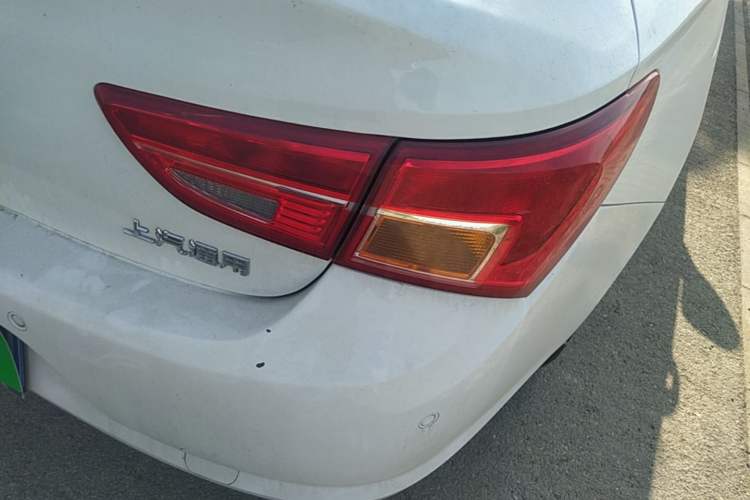 Used Buick Verano 2017 Sedan 15S Manual Leading Model Right Rear Taillight