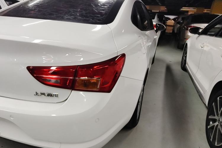 Used Buick Verano 2017 Sedan 15S Automatic Entry Model Right Rear Taillight