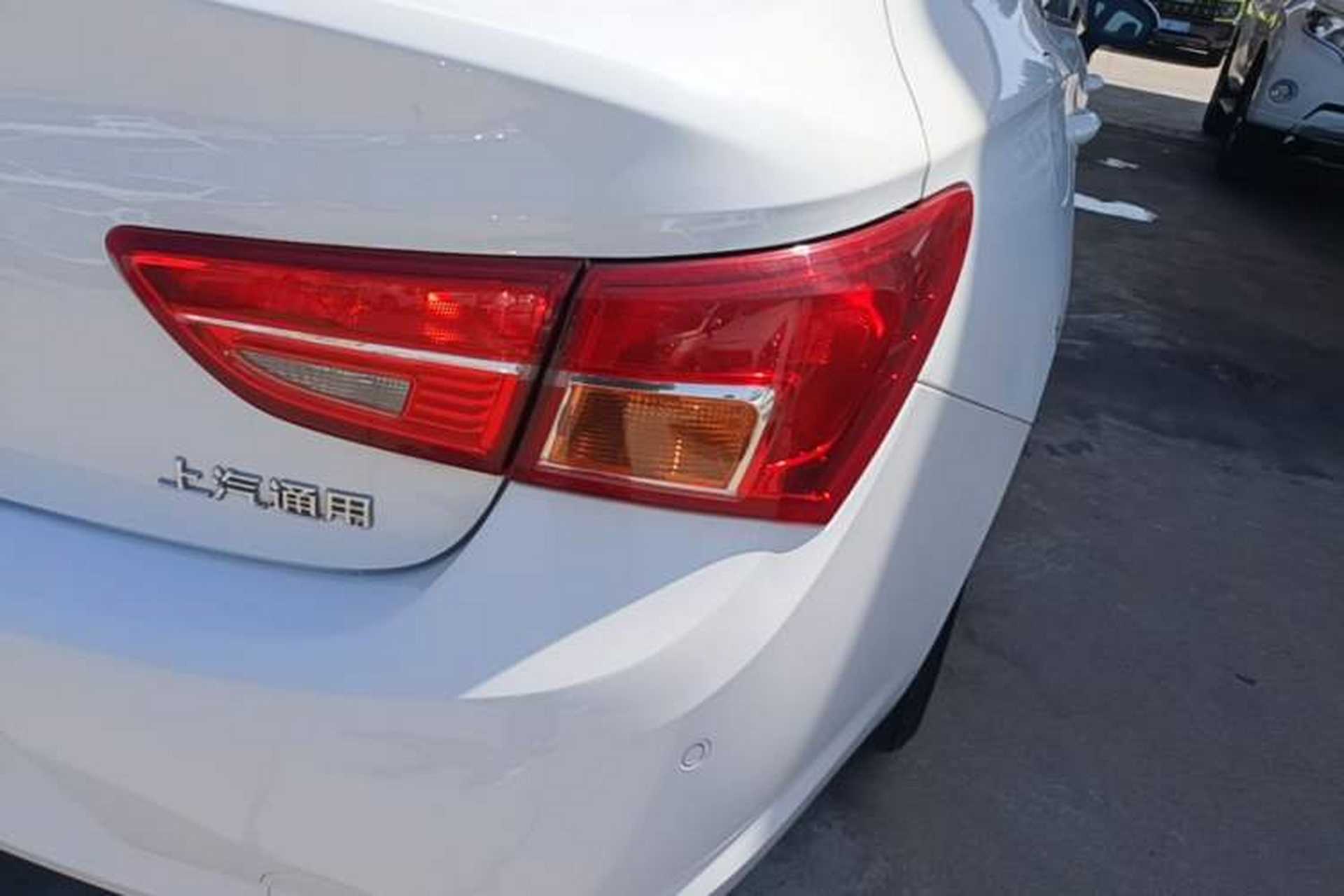 Used Buick Verano 2017 Sedan 15S Automatic Entry Model Right Rear Taillight