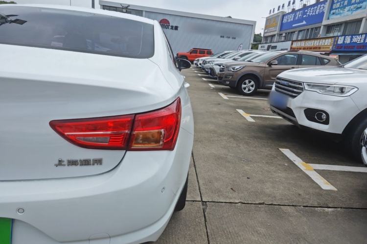 Used Buick Verano 2017 Sedan 15S Automatic Entry Model Right Rear Taillight
