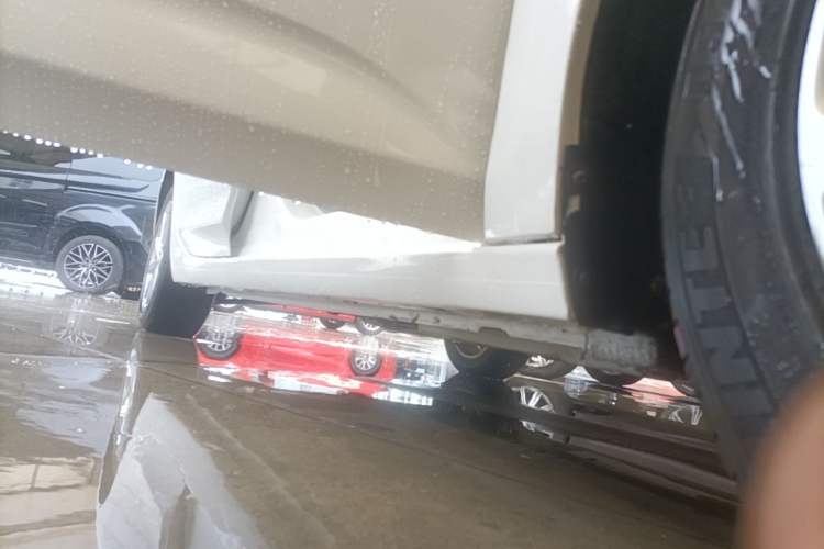 Used Buick Verano 2017 Sedan 15S Automatic Entry Model Right Side Sill